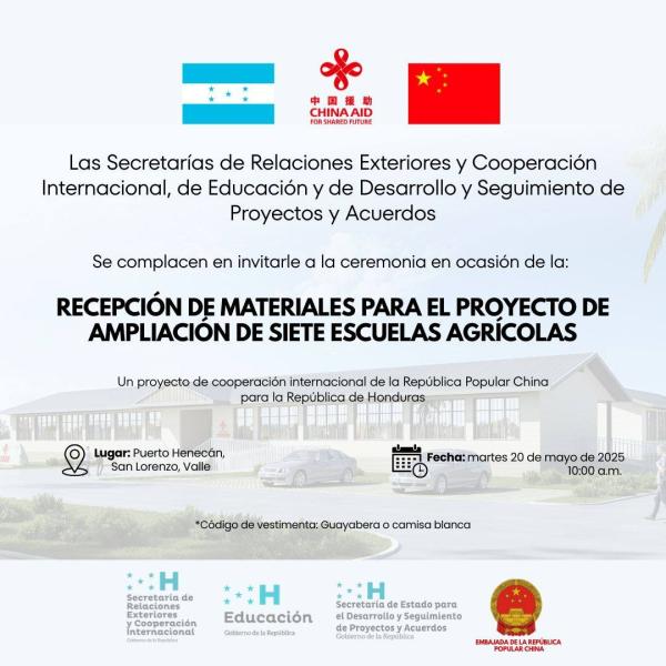 Ceremonia de recepción de materiales para el proyecto de ampliaciones de siete escuelas agrícolas 
